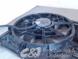 Usagé Boîtier ventilateur Volkswagen Transporter T5 2.5 TDi Prix € 105,00 Règlement à la marge proposé par C&J bedrijfsauto's & onderdelen