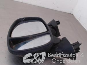 Used Wing mirror, left Opel Vivaro 2.0 CDTI Price € 52,50 Margin scheme offered by C&J bedrijfsauto's & onderdelen