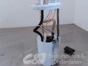 Używane Elektryczna pompa paliwa Opel Combo 1.3 CDTI 16V Cena € 68,25 Procedura marży oferowane przez C&J bedrijfsauto's & onderdelen