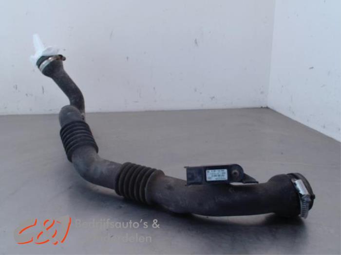 Gebrauchte Intercooler Rohr Renault Kangoo Express (FW) 1.5 dCi 70 Preis € 15,75 Margenregelung angeboten von C&J Bedrijfsauto's & Onderdelen