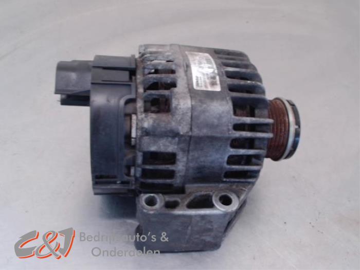Begagnade Dynamo Fiat Doblo (263) 1.3 D Multijet Pris € 26,25 Marginaltabell erbjuds av C&J Bedrijfsauto's & Onderdelen