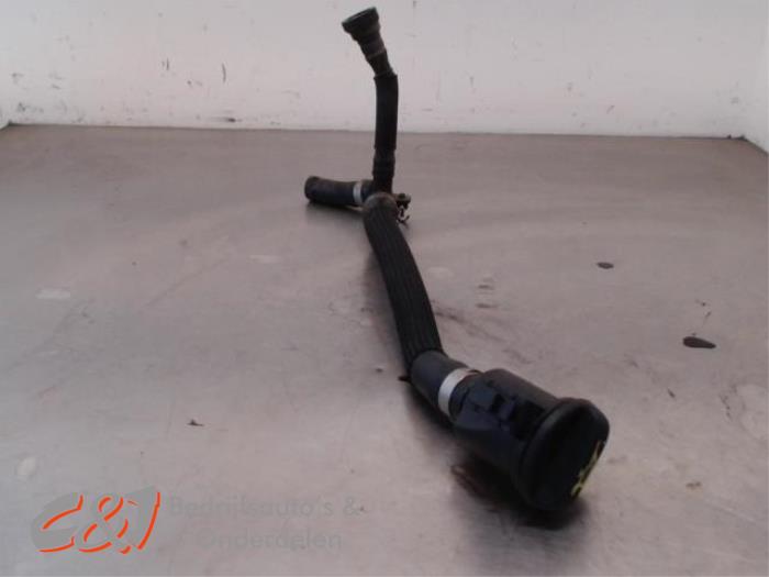 Gebrauchte Öl Füllrohr Peugeot Expert (G9) 2.0 HDiF 16V 130 Preis € 26,25 Margenregelung angeboten von C&J Bedrijfsauto's & Onderdelen