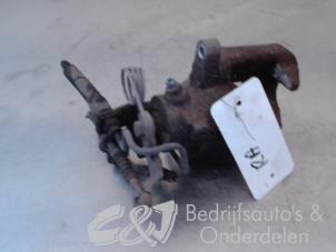 Used Rear brake calliper, right Volkswagen Caddy III (2KA,2KH,2CA,2CH) 1.6 TDI 16V Price € 68,25 Margin scheme offered by C&J bedrijfsauto's & onderdelen