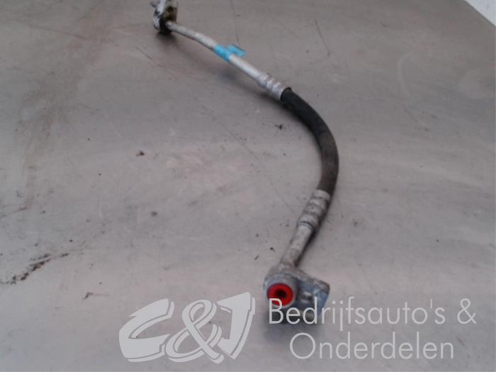 Air conditioning line from a Ford Transit Connect (PJ2) 1.5 TDCi 2016