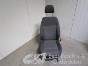 Usagé Siège droit Volkswagen Caddy IV 2.0 TDI 16V DPF Prix € 262,50 Règlement à la marge proposé par C&J bedrijfsauto's & onderdelen