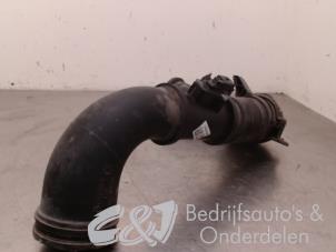 Used Air intake hose Peugeot Boxer (U9) 2.2 Blue HDi 165 Price € 26,25 Margin scheme offered by C&J bedrijfsauto's & onderdelen