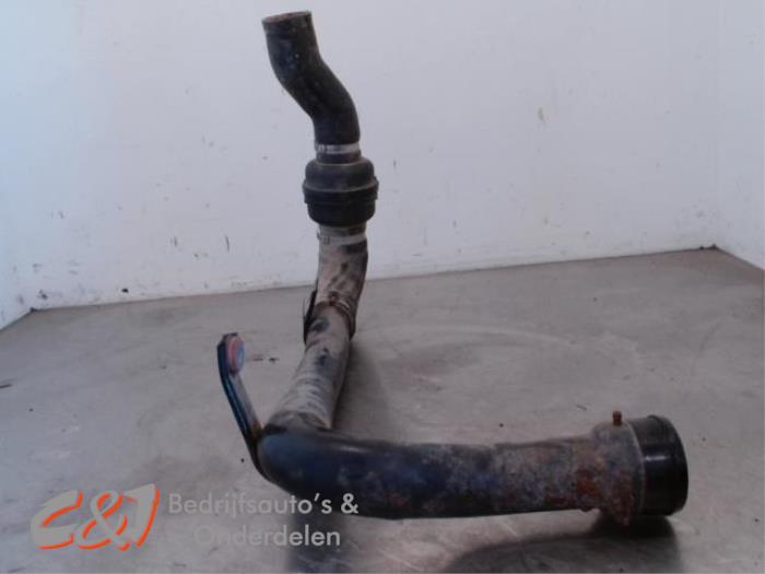 Gebrauchte Intercooler Rohr Peugeot Boxer (U9) 2.2 Blue HDi 165 Preis € 15,75 Margenregelung angeboten von C&J Bedrijfsauto's & Onderdelen