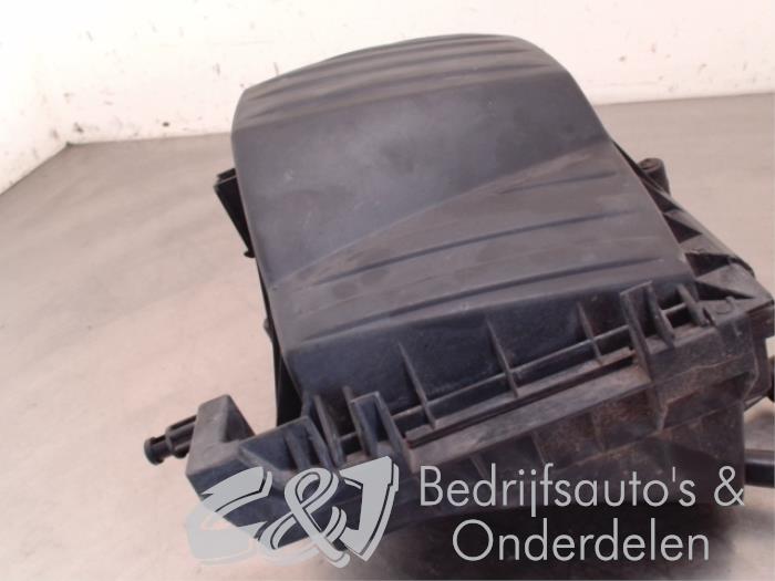 Air box from a Opel Combo (Corsa C) 1.3 CDTI 16V 2012
