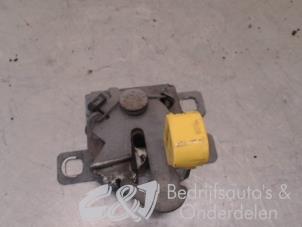 Used Bonnet lock mechanism Fiat Fiorino (225) 1.4 Price € 21,00 Margin scheme offered by C&J bedrijfsauto's & onderdelen