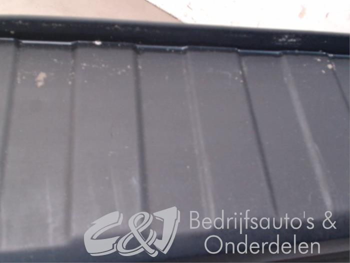 Pokrywa zderzaka tylnego z Opel Vivaro 1.6 CDTI BiTurbo 120 2016