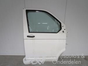 Used Front door 4-door, right Volkswagen Transporter T5 1.9 TDi Price € 288,75 Margin scheme offered by C&J bedrijfsauto's & onderdelen