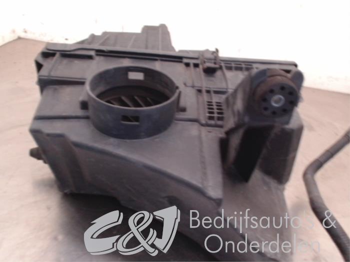 Air box from a Volkswagen Transporter T5 1.9 TDi 2007