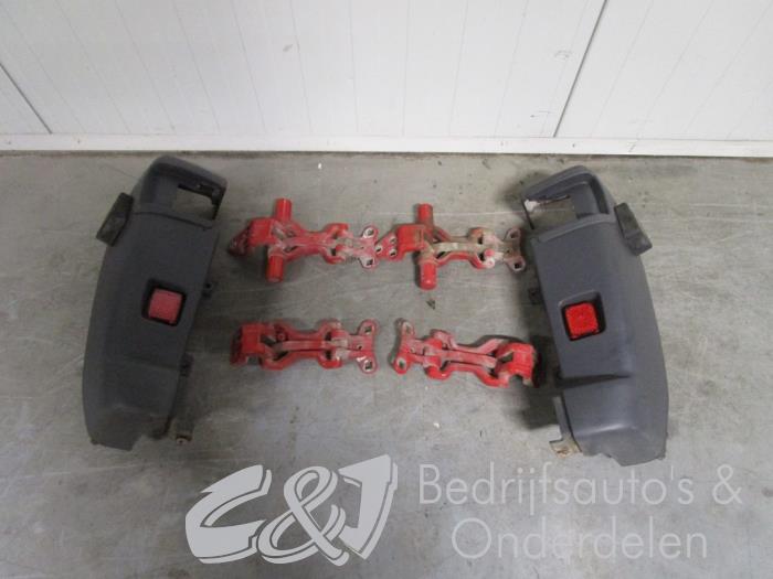 Set of hinges from a Citroën Jumper (U9) 2.2 HDi 120 Euro 4 2007