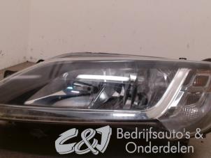 Używane Reflektor lewy Peugeot Boxer (U9) 2.0 BlueHDi 130 Cena € 68,25 Procedura marży oferowane przez C&J bedrijfsauto's & onderdelen