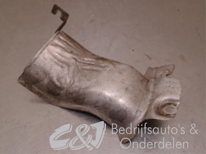 Exhaust heat shield from a Mercedes-Benz Vito (447.6) 2.2 114 CDI 16V 2018