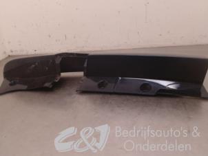 Used Taillight edging, right Mercedes Vito (447.6) 2.2 114 CDI 16V Price € 31,50 Margin scheme offered by C&J bedrijfsauto's & onderdelen