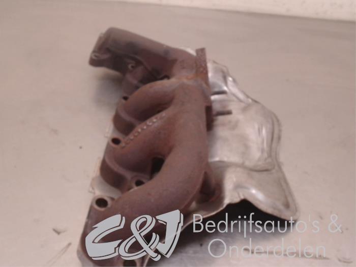 Exhaust manifold from a Ford Transit Custom 2.2 TDCi 16V 2013