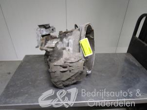 Used Gearbox Opel Movano 2.3 CDTi 16V FWD Price € 857,59 Inclusive VAT offered by C&J bedrijfsauto's & onderdelen