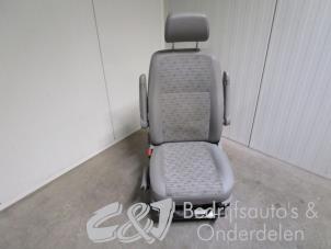 Używane Fotel lewy Volkswagen Transporter T5 2.0 TDI DRF Cena € 523,95 Procedura marży oferowane przez C&J bedrijfsauto's & onderdelen