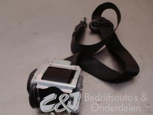 Used Front seatbelt, right Mercedes Vito (639.6) 2.2 109 CDI 16V Price € 78,75 Margin scheme offered by C&J bedrijfsauto's & onderdelen