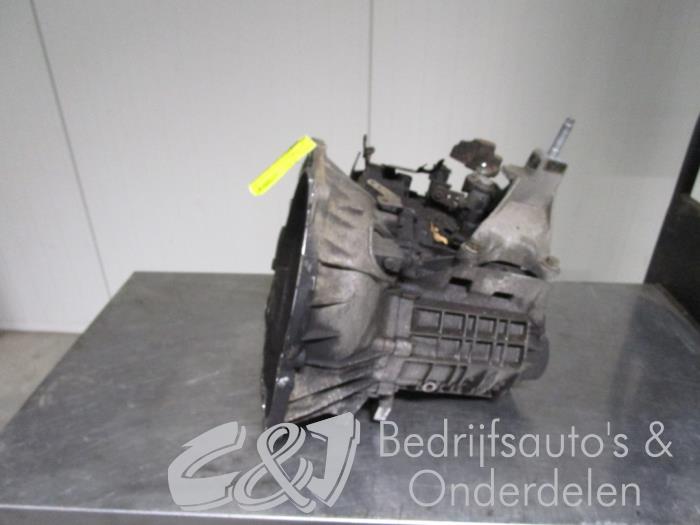 Gearbox from a Ford Transit Connect 1.8 TDdi LWB Euro 4 2013
