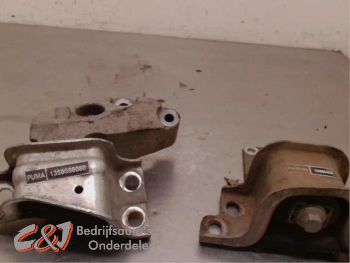 Used Engine mount Fiat Ducato (250) 2.2 D 100 Multijet Euro 4 Price € 26,25 Margin scheme offered by C&J Bedrijfsauto's & Onderdelen