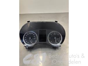Used Odometer KM Mercedes Vito (447.6) 2.0 116 CDI 16V Price € 315,00 Margin scheme offered by C&J bedrijfsauto's & onderdelen