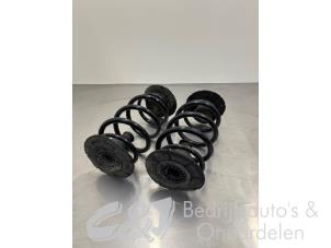 Used Rear coil spring Mercedes Vito (447.6) 2.0 116 CDI 16V Price € 52,50 Margin scheme offered by C&J bedrijfsauto's & onderdelen