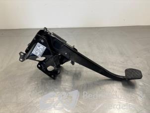 Used Brake pedal Mercedes Vito (447.6) 2.0 116 CDI 16V Price € 52,50 Margin scheme offered by C&J bedrijfsauto's & onderdelen