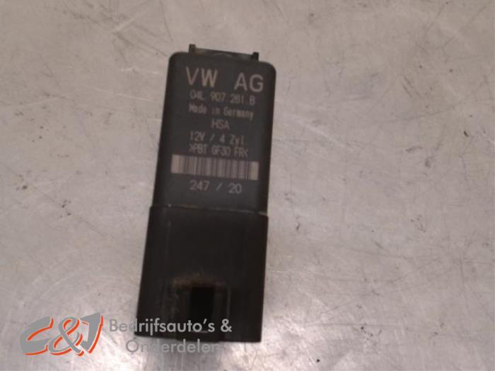 Glow plug relay Volkswagen Crafter 2.0 TDI 04L907281