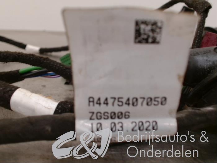 Wiring harness from a Mercedes-Benz Vito (447.6) 2.0 116 CDI 16V 2022