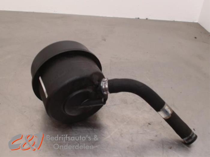 Power steering fluid reservoir Iveco New Daily VI 35C17, 35S17, 40C17