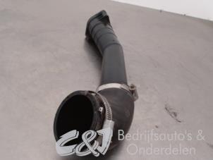 Used Intercooler tube Volkswagen Crafter (SY) 2.0 TDI Price € 52,50 Margin scheme offered by C&J bedrijfsauto's & onderdelen