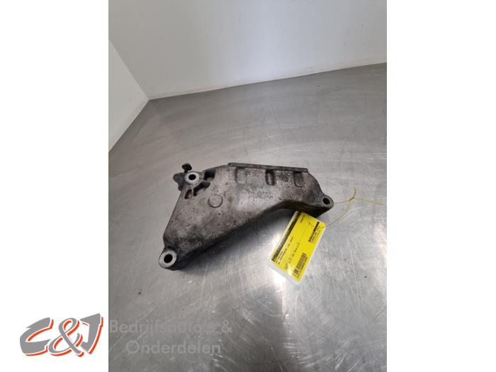 Used Engine mount Volkswagen Transporter T5 2.0 TDI DRF 4Motion Price € 15,75 Margin scheme offered by C&J Bedrijfsauto's & Onderdelen