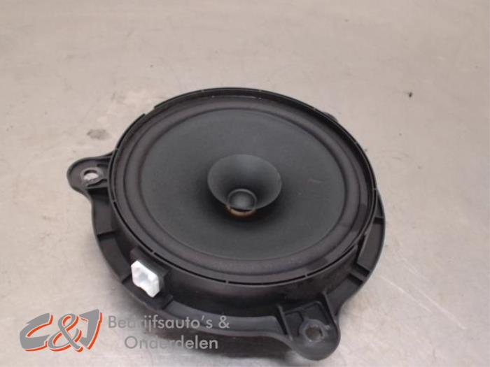 Haut-parleur Pour Fiat 500 Abarth 1.4 99KW - Réf. OEM 07354462210 - Pièce D'occasion