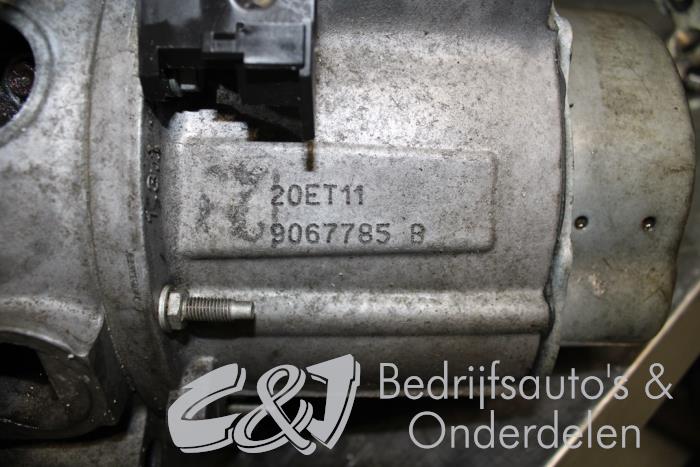 Gearbox from a Peugeot Partner (GC/GF/GG/GJ/GK) 1.6 BlueHDi 100 2016