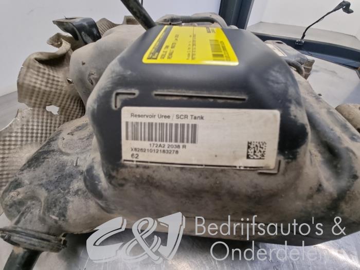 Zbiornik AdBlue z Renault Master IV (JV) 2.3 dCi 16V 145 2019