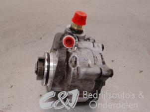 Usados Bomba de dirección asistida Fiat Ducato (243/244/245) 2.8 JTD Precio € 52,50 Norma de margen ofrecido por C&J bedrijfsauto's & onderdelen