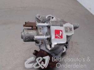 Usagé Pompe carburant mécanique Peugeot Boxer (U9) 2.0 BlueHDi 130 Prix € 183,75 Règlement à la marge proposé par C&J bedrijfsauto's & onderdelen