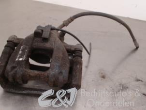 Używane Zacisk hamulcowy lewy tyl Volkswagen Crafter 2.0 BiTDI Cena € 63,00 Procedura marży oferowane przez C&J bedrijfsauto's & onderdelen