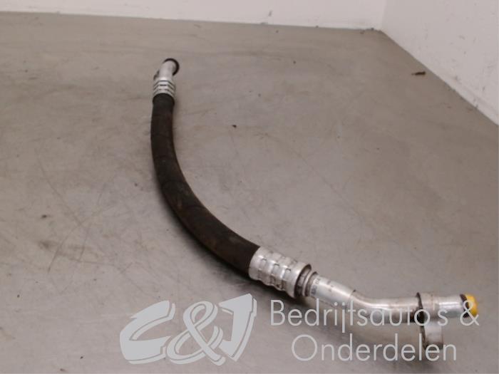 Air conditioning line from a Mercedes-Benz Sprinter 3,5t (906.63) 314 CDI 16V 2016