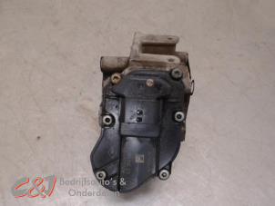 Usagé Valve RGE Renault Master III (MA/MB/MC/MD/MH/MF/MG/MH) 2.3 dCi 16V Prix € 78,75 Règlement à la marge proposé par C&J Bedrijfsauto's & Onderdelen