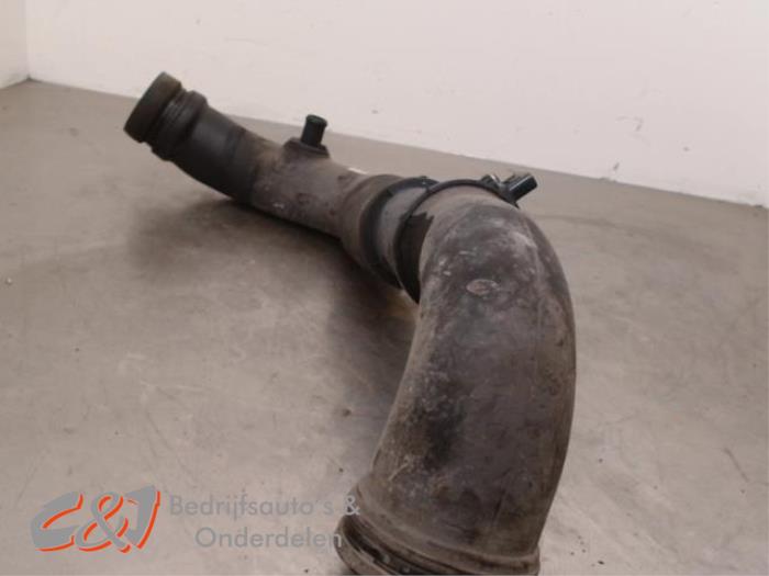 Begagnade Luftintagsslang Citroen Jumper (U9) 2.2 HDi 130 Pris € 15,75 Marginaltabell erbjuds av C&J Bedrijfsauto's & Onderdelen