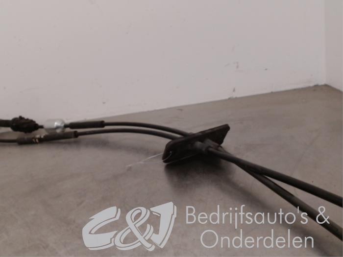 Cable de cambio de caja de cambios de un Opel Vivaro 1.6 CDTI BiTurbo 120 2016