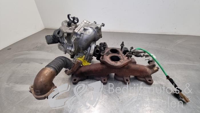 Turbo from a Renault Master IV (JV) 2.3 dCi 16V 145 2019