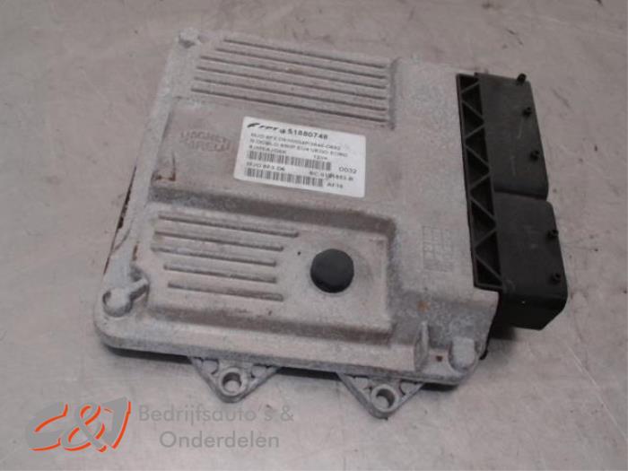 Used Engine management computer Fiat Doblo Cargo (263) 1.3 MJ 16V DPF Euro 5 Price € 131,25 Margin scheme offered by C&J Bedrijfsauto's & Onderdelen