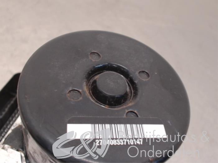 ABS pump from a Ford Transit Connect (PJ2) 1.6 TDCi 16V 95 2014