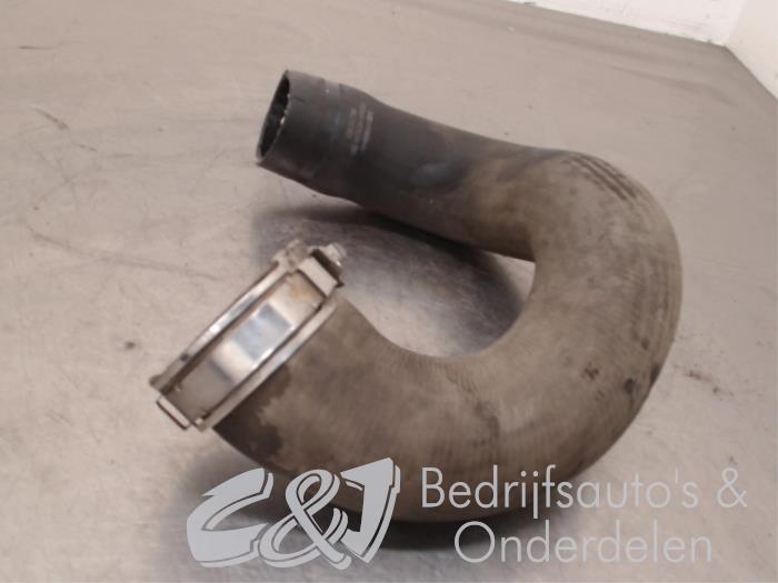 Intercooler hose from a Opel Vivaro 2.0 CDTI 2012