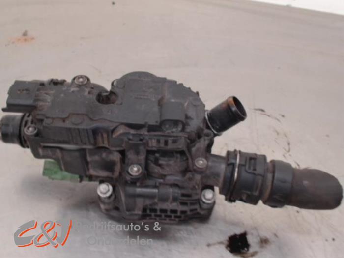 Begagnade Termostathus Peugeot Expert (V1/VA/VB/VE/VF/VT/VY) 1.6 Blue HDi 115 Pris € 21,00 Marginaltabell erbjuds av C&J Bedrijfsauto's & Onderdelen