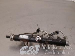 Used Fuel injector nozzle Peugeot Partner (EF/EU) 1.5 BlueHDi 100 Price € 78,75 Margin scheme offered by C&J bedrijfsauto's & onderdelen